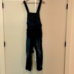 Free People Blue jean overalls cross adjustable straps size 26